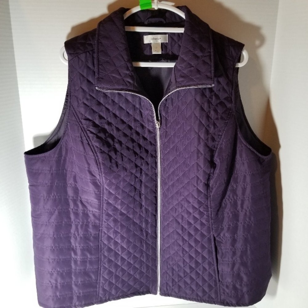 Christopher and Banks quilted Plum/ purple nylon vest.  2X